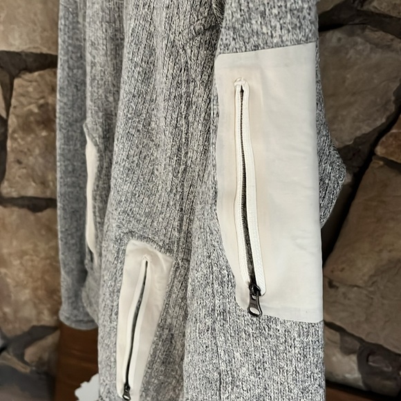 Women’s Grey Full-Zip Hoodie Jacket - Picture 5 of 10